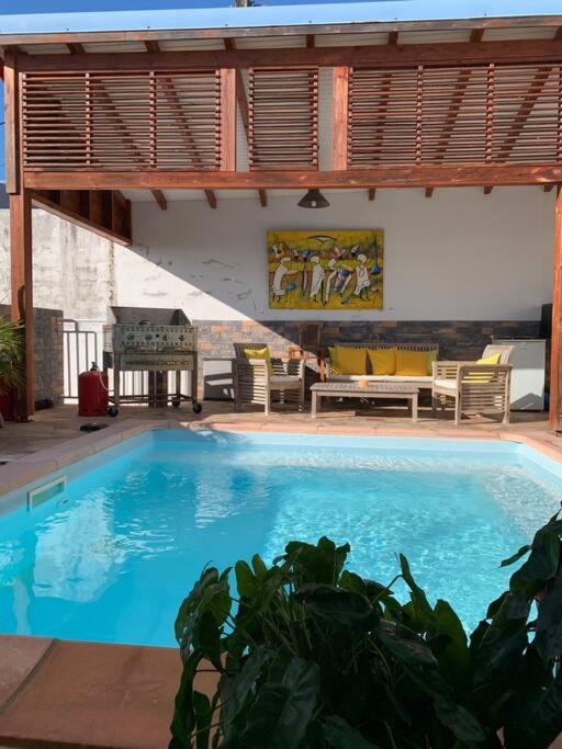 Face Aux Saintes Apartment ทรัวส์-รีวิแยร์ ภายนอก รูปภาพ